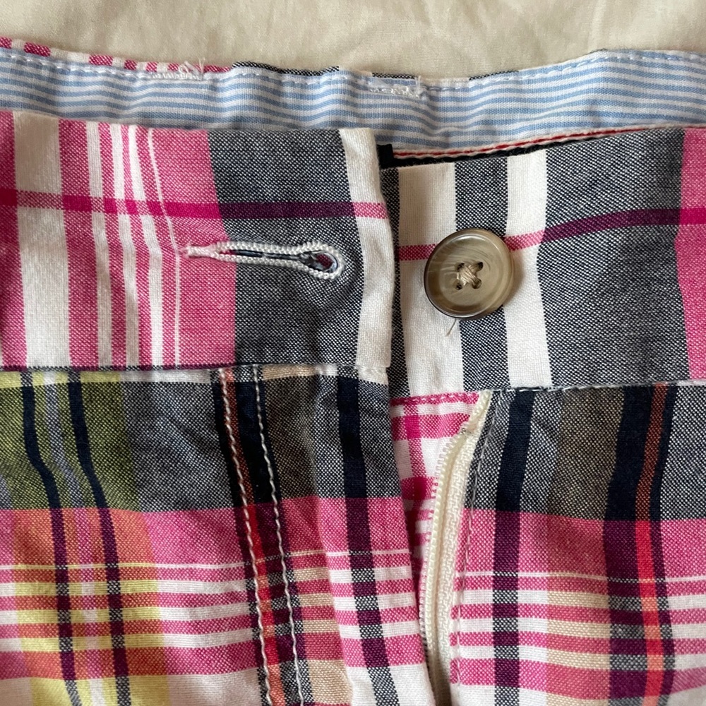 Land’s End Plaid Capris - Picture 5 of 16